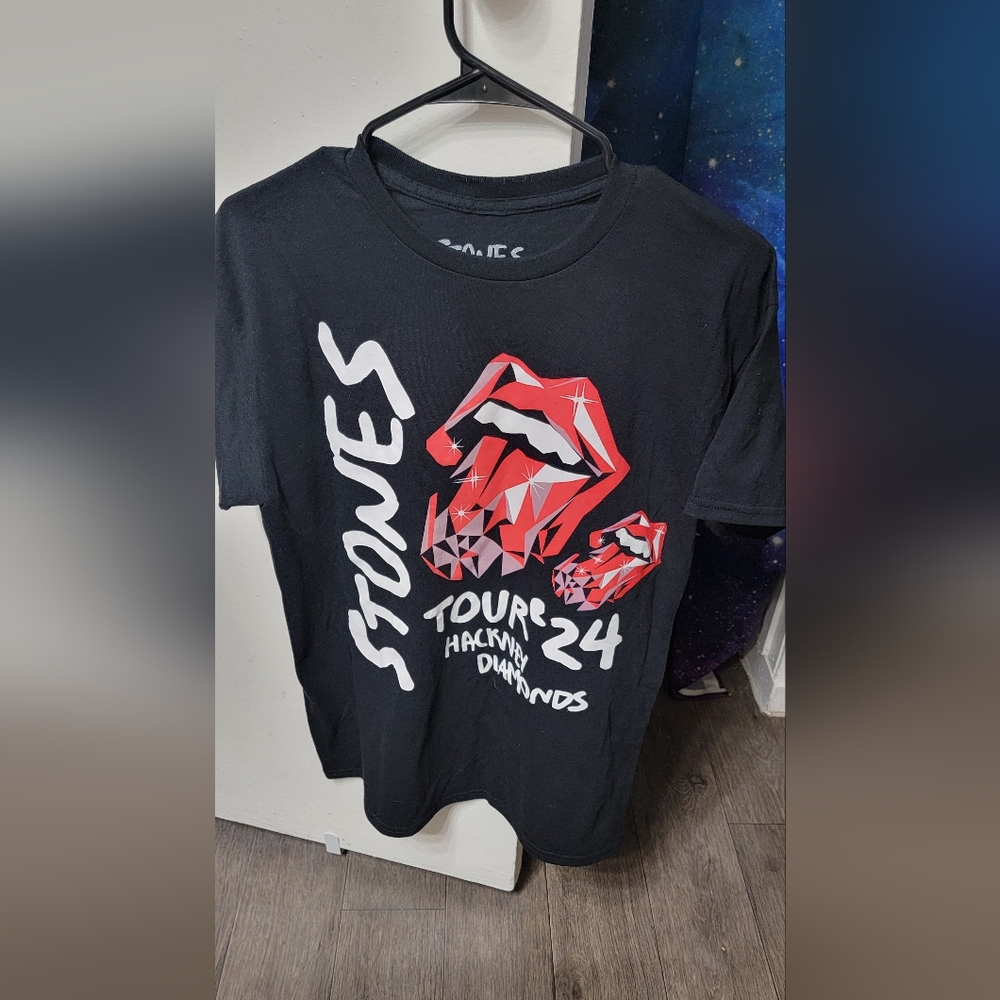 Official Rolling Stones Hackern Diamonds 2024  Black T-Shirt